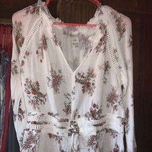 American rag peasant top